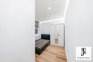 Photo 7- click for photo gallery